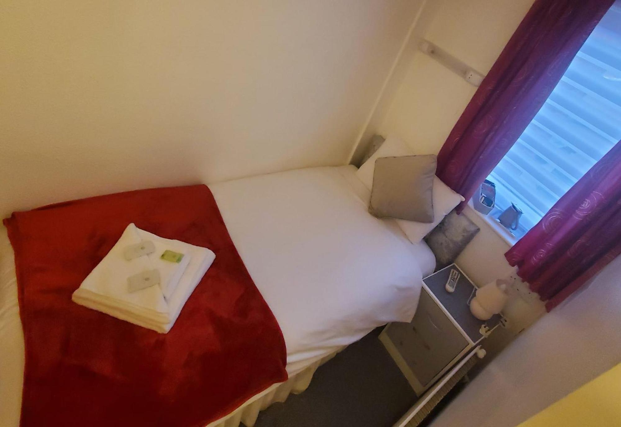 בלקפול Brooklyn Hotel מראה חיצוני תמונה