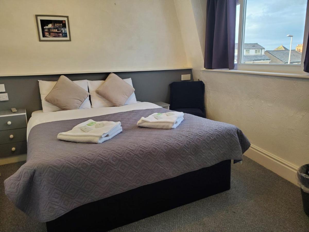 בלקפול Brooklyn Hotel מראה חיצוני תמונה