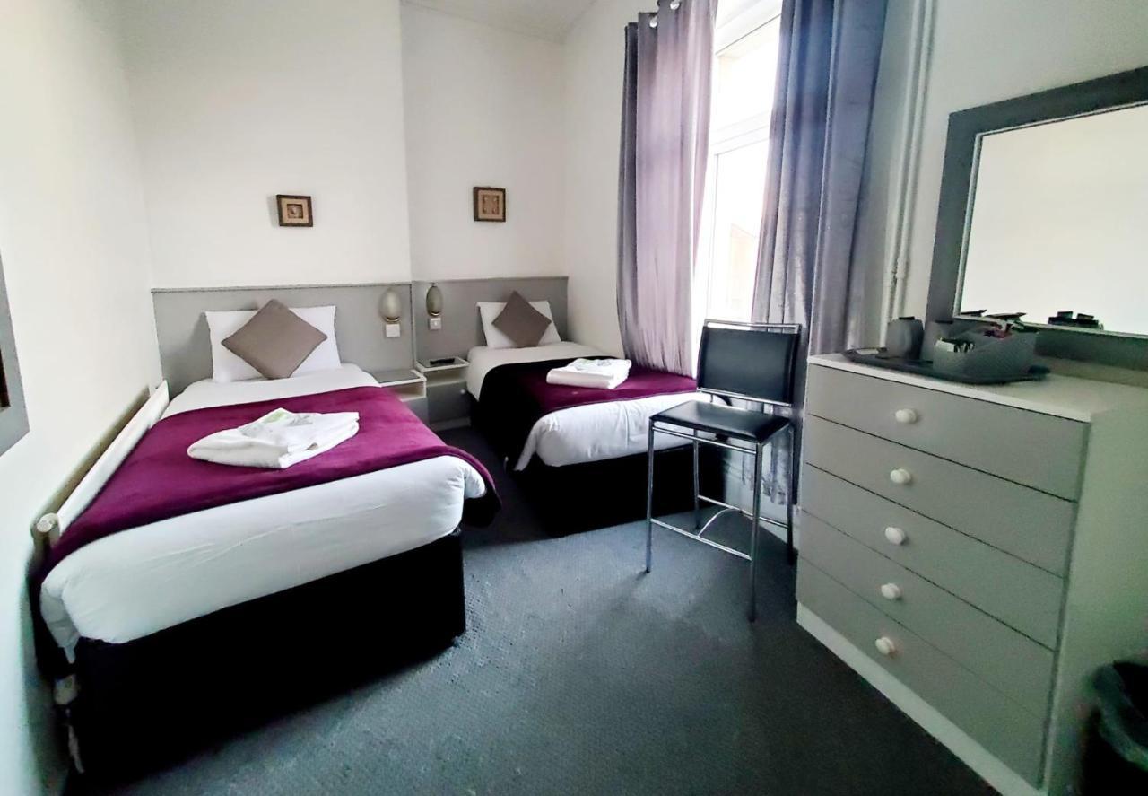 בלקפול Brooklyn Hotel מראה חיצוני תמונה